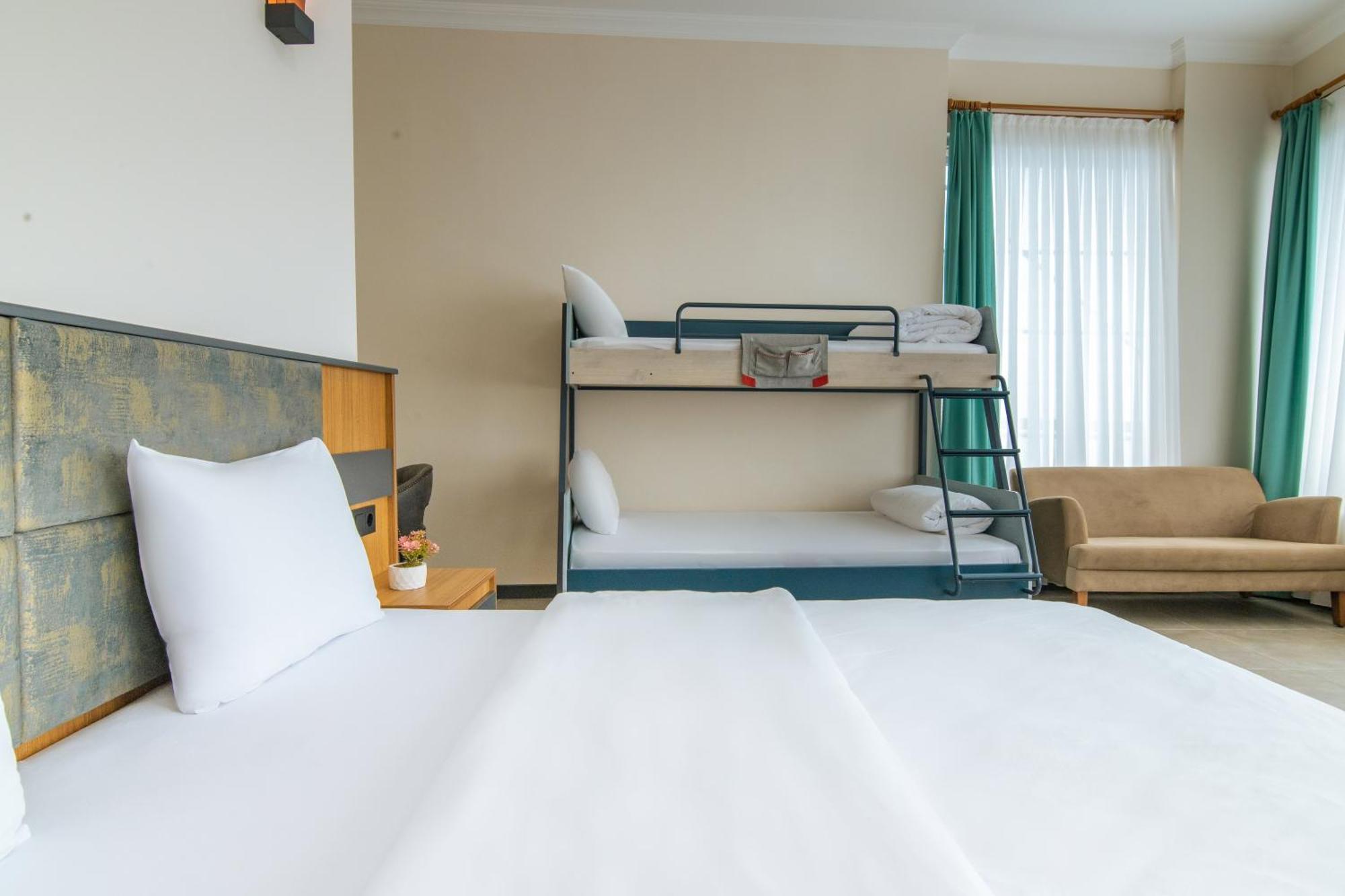 Fevzi Hoca Otel Trabzon Bagian luar foto