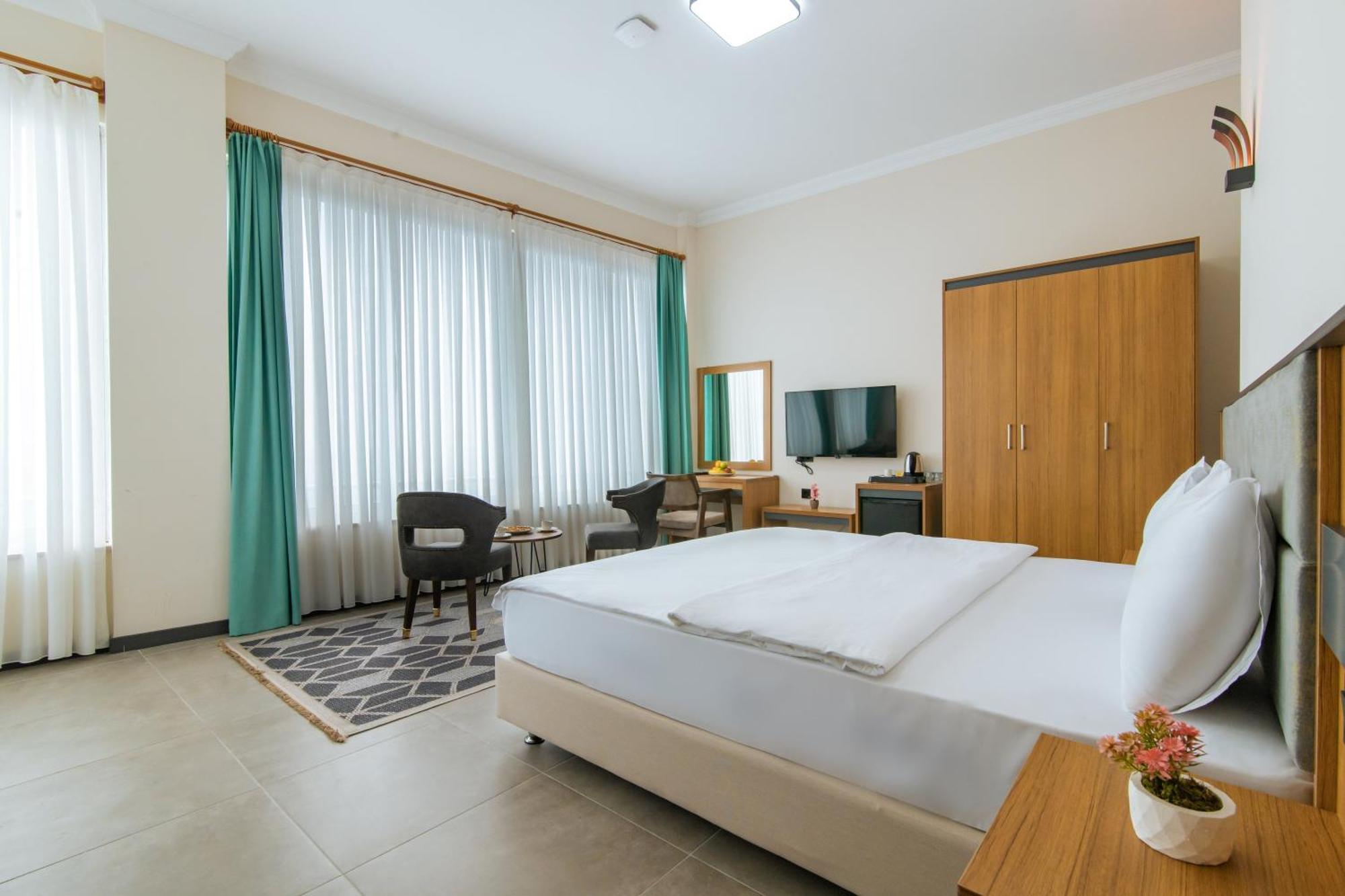 Fevzi Hoca Otel Trabzon Bagian luar foto