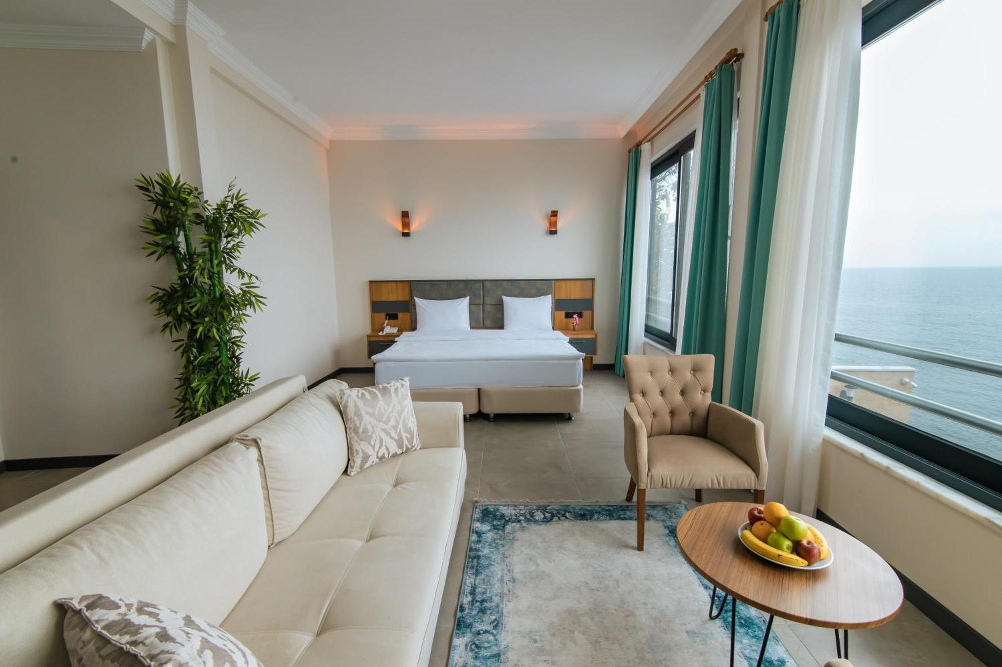 Fevzi Hoca Otel Trabzon Bagian luar foto