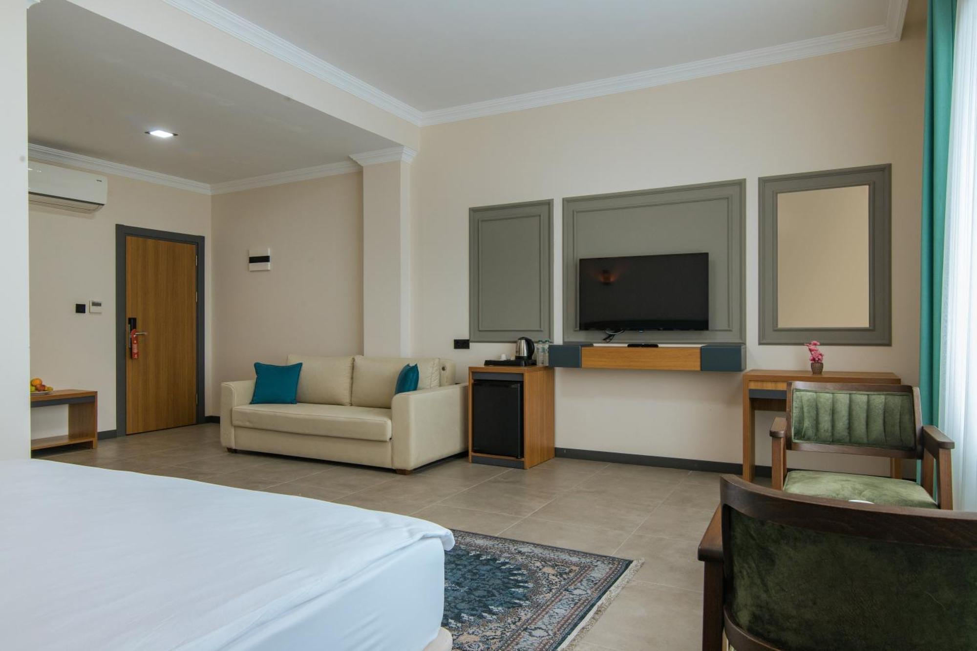 Fevzi Hoca Otel Trabzon Bagian luar foto