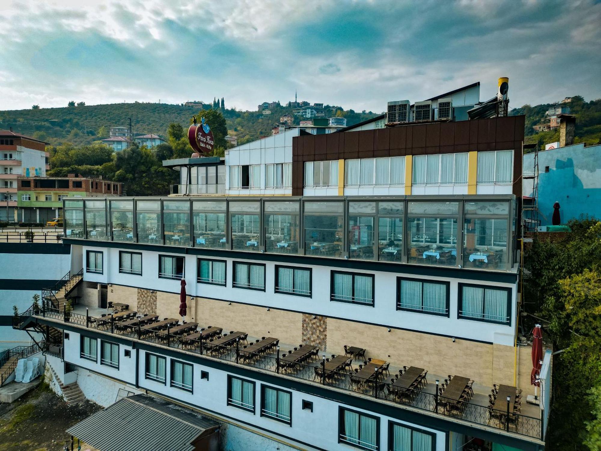 Fevzi Hoca Otel Trabzon Bagian luar foto